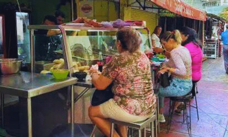 comida tradicional con sabores auténticos en el mercado garcía rejón de mérida