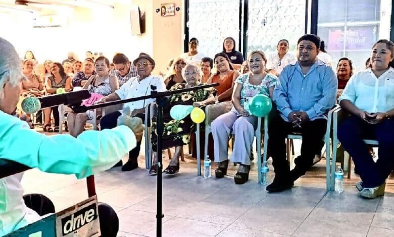 Talento y alegría brillan en el Concurso de Adultos Mayores en Kanasín