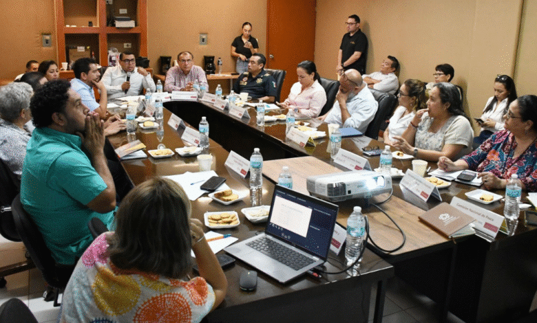 declaran marea roja de progreso a celestún; veda sanitaria y cierre de playas