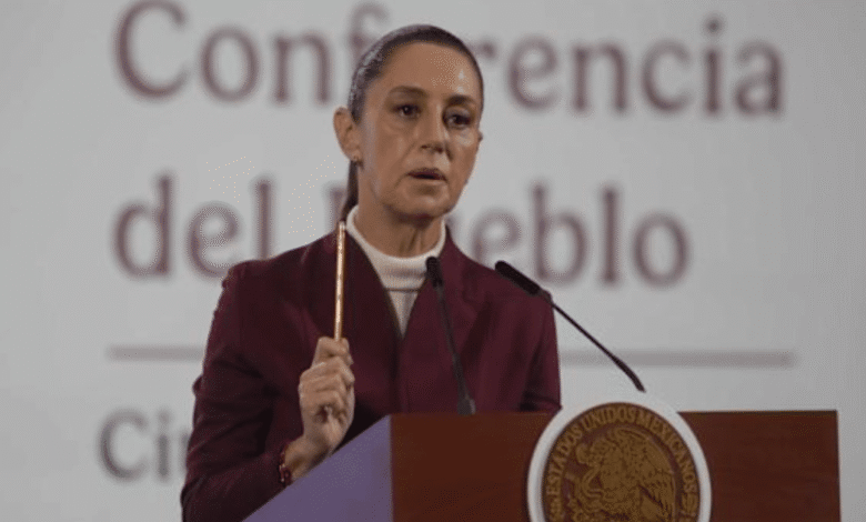 La presidenta Claudia Sheinbaum descartó totalmente cualquier intervención militar de Estados Unidos en México, luego de que The New York Times informara sobre una orden ejecutiva secreta que autorizaría al Pentágono operaciones contra cárteles de la droga en el extranjero.