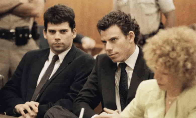 El asesinato de José y Kitty Menéndez en 1989 sigue generando debate más de tres décadas después. Con testimonios inéditos, documentales y audiencias recientes, el caso de Lyle y Erik Menéndez enfrenta su capítulo más decisivo ante la justicia de California.