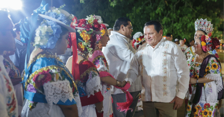 el gobernador, joaquín díaz mena reafirma orgullo y fortaleza del pueblo maya en día internacional de los pueblos indígenas