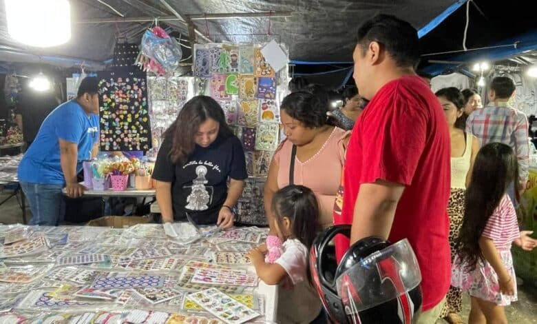 familias meridanas aprovechan comprar útiles en tianguis