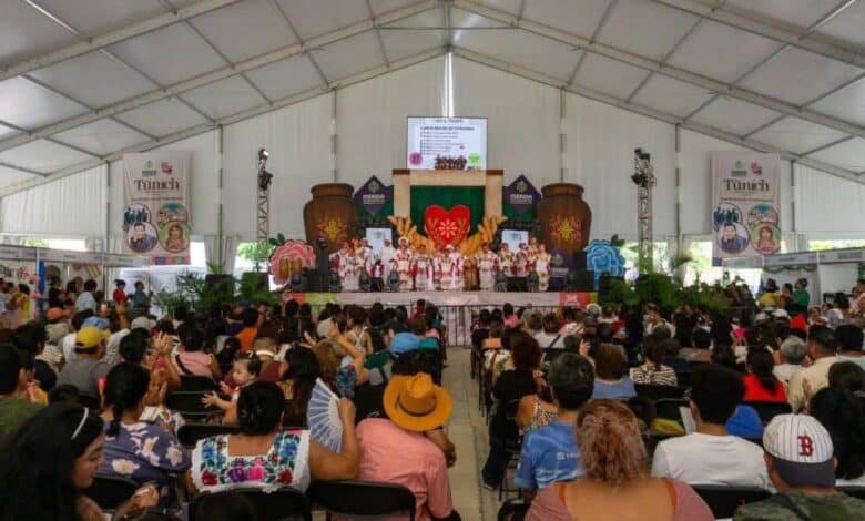 Feria Tunich supera expectativas con más de 5 millones de pesos en ventas