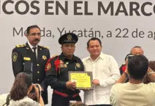 gobierno del estado reconoce labor de bomberos y paramédicos en yucatán