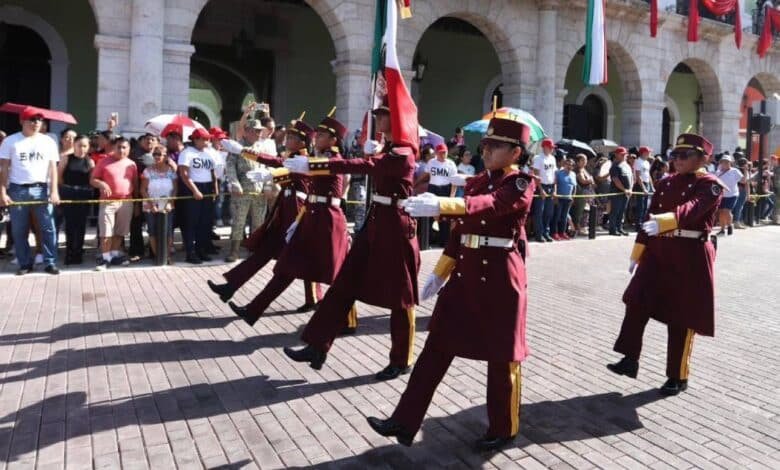 invitan a escuelas de mérida a participar en desfile cívico por la independencia de méxico (2)