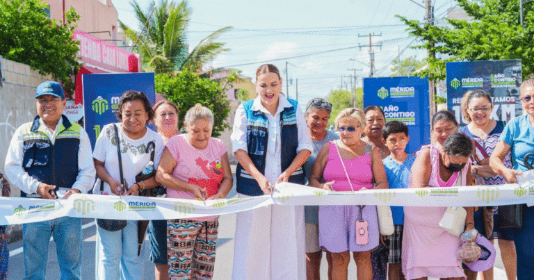Se entregan los primeros 100 kilómetros de calles repavimentadas en Mérida