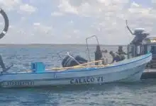 Marina asegura embarcación irregular durante operativo en Dzilam de Bravo, Yucatán