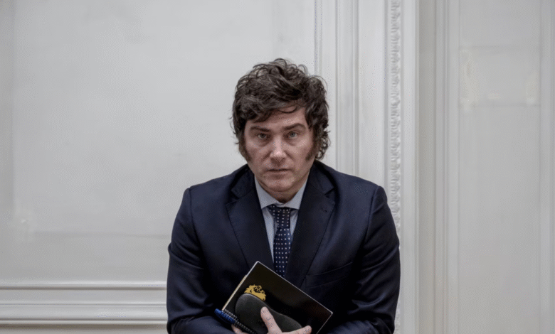 Milei veta aumento a pensiones y ley de protección a personas con discapacidad por riesgo fiscal