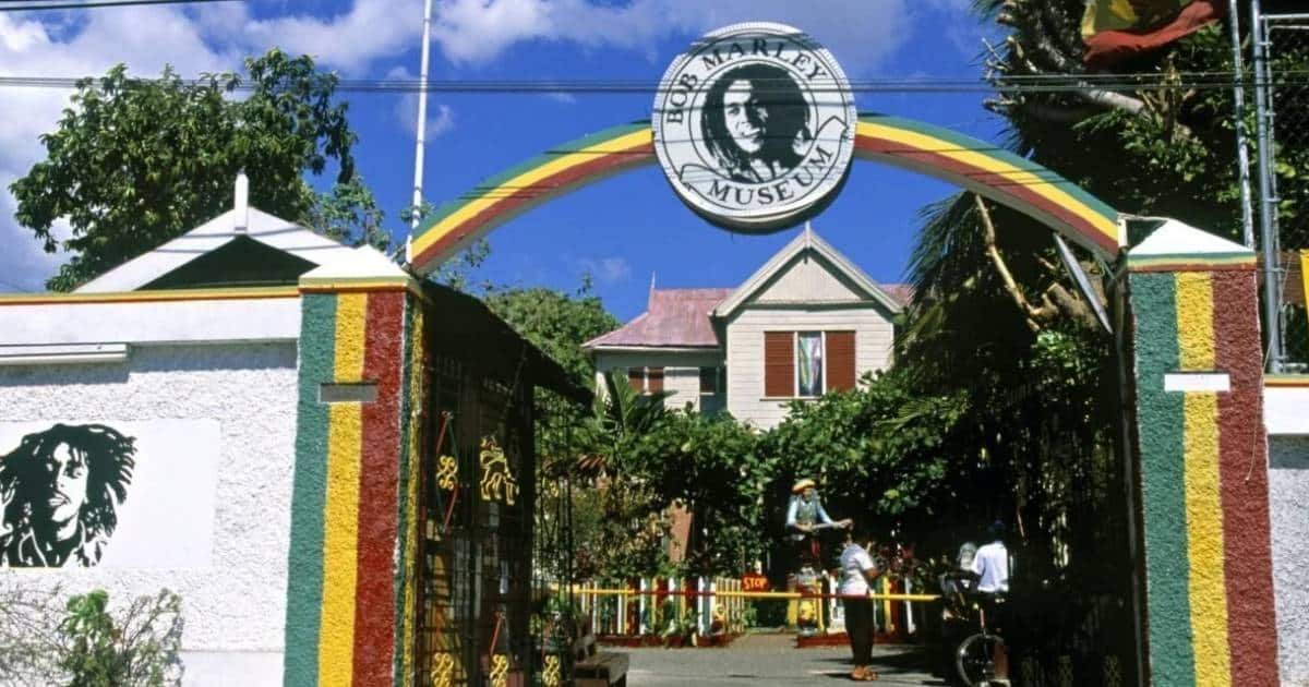 Museo de Bob Marley en Jamaica Lugar en el que vibra el alma del Reggae