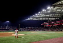Niño en terapia intensiva tras pelotazo en juego de los Diablos Rojos