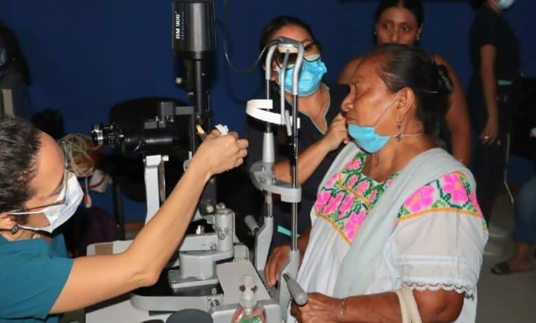 Yucatán acerca atención oftalmológica con Jornada Extramuros de Retinopatía Diabética