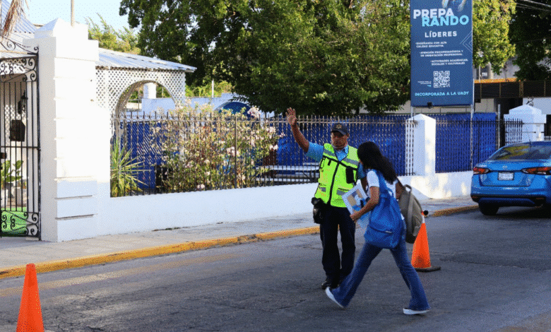 policía municipal de mérida implementa operativo “regreso a clase seguro 2025”