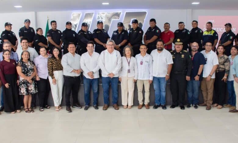policías municipales de yucatán reciben capacitación para intervenir en crisis psicosocial (2)