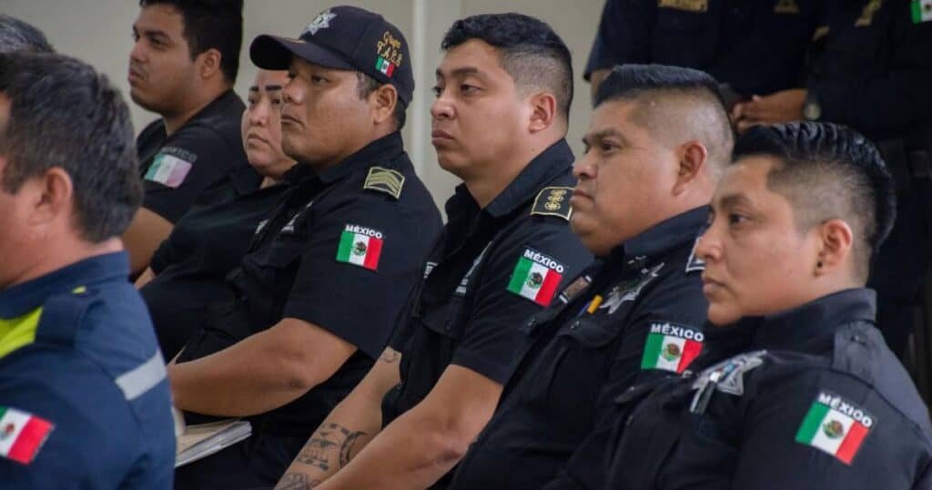 policías municipales de yucatán reciben capacitación para intervenir en crisis psicosocial (4)