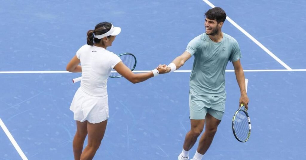 us open 2025 carlos alcaraz y emma raducanu eliminados de dobles mixtos 1