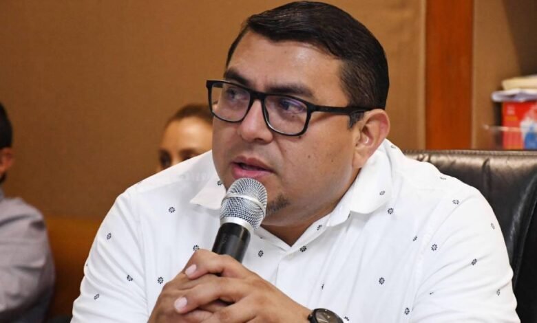 Vigilancia permanente de la marea roja en playas de Yucatán garantiza seguridad