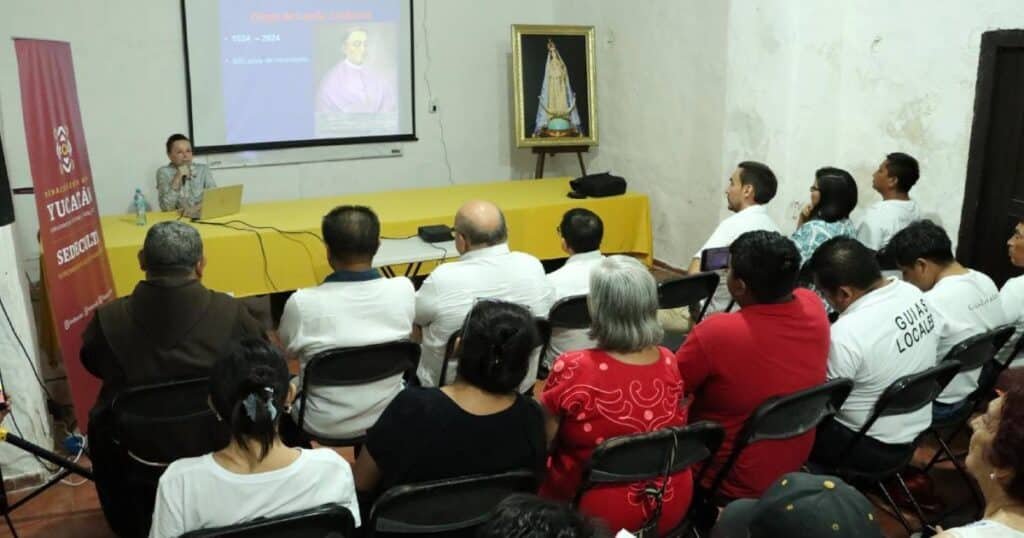 yucatán y rusia inauguran exposición en honor a yuri knórosov en izamal (4)