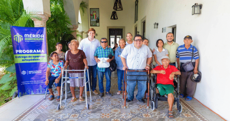 ayuntamiento de mérida impulsa inclusión con entrega de aparatos ortopédicos