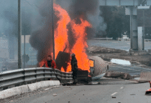 Una pipa cargada con 49,500 litros de gas explotó en el Puente de la Concordia, en la alcaldía Iztapalapa, dejando al menos 57 heridos y un incendio que alcanzó a 18 automóviles.
