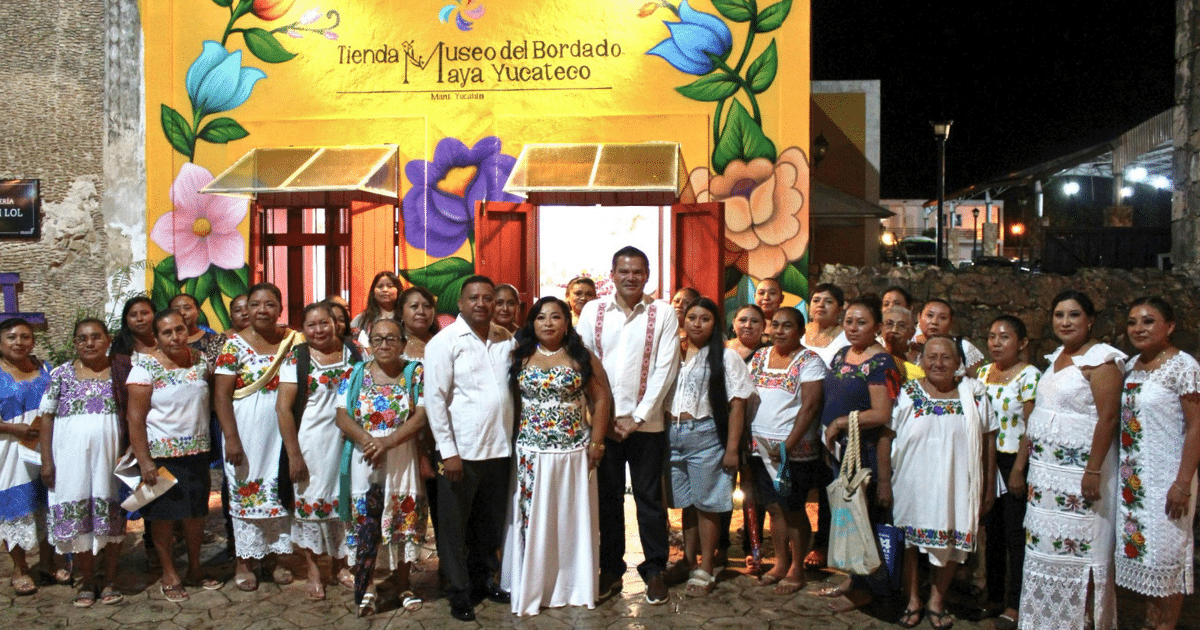 gobierno impulsa el trabajo artesanal de mujeres en maní