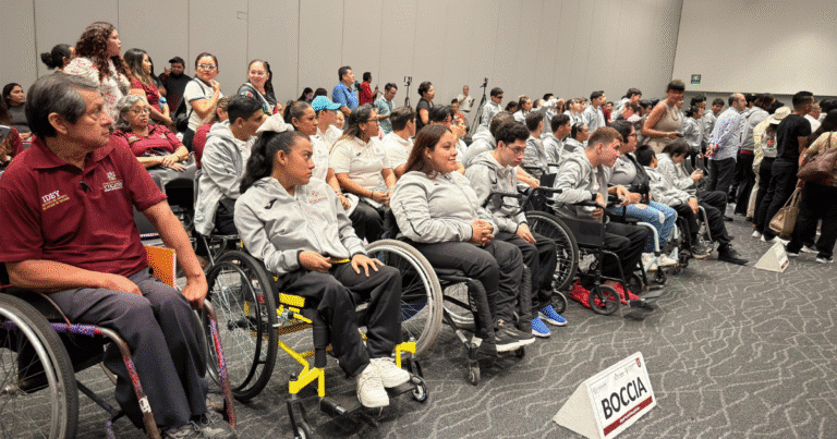 yucatán abanderó a su delegación para la paralimpiada nacional conade 2025