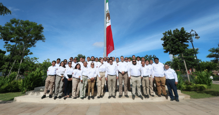 Yucatán conmemora el Día Nacional de Protección Civil con simulacro y homenaje