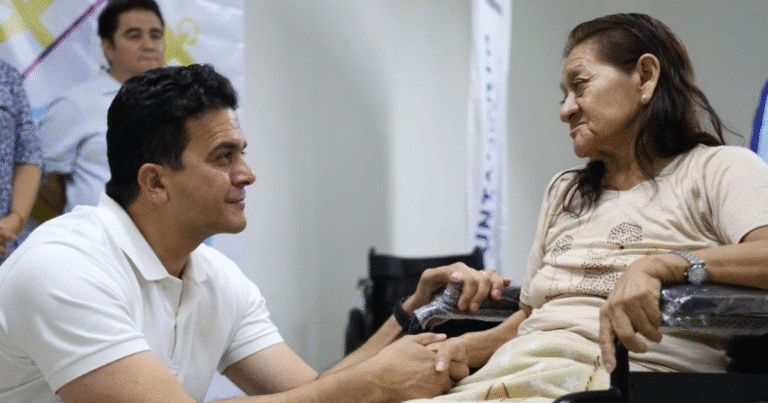 alcalde erik rihani entrega apoyos ortopédicos a 14 personas en progreso