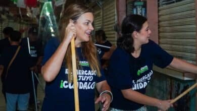 cecilia patrón encabeza limpieza integral del mercado lucas de gálvez