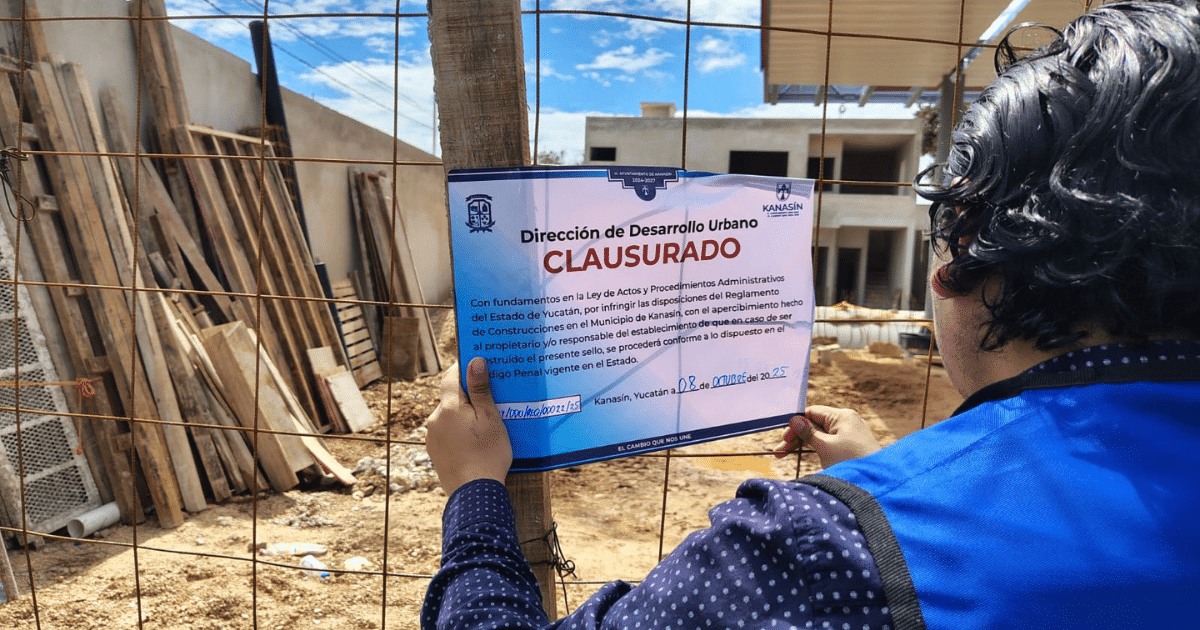 Clausuran obra sin permiso en Kanasín que sería expendio de combustible
