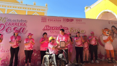 más de mil personas se unen en izamal para la carrera rosa 2025 contra el cáncer de mama