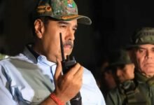 Nicolás Maduro inicia movimiento militar en cinco estados