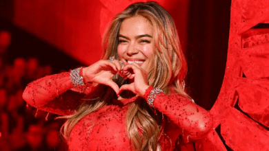 La cantante colombiana Karol G hizo historia al participar en el renovado Victoria's Secret Fashion Show 2025 en Nueva York, celebrado el pasado miércoles 15 de octubre.