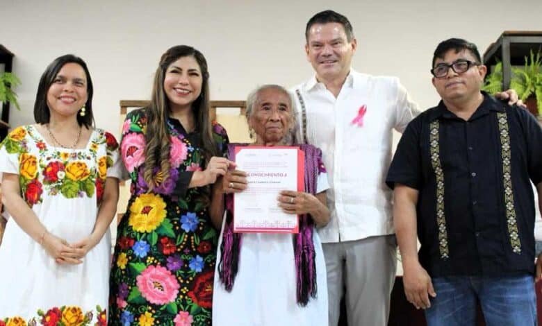 reconocen en yucatán la excelencia del arte popular y el bordado tradicional