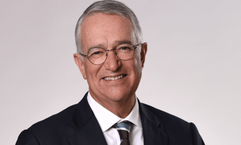 Ricardo Salinas Pliego propone pagar solo el 10% de su deuda con el SAT