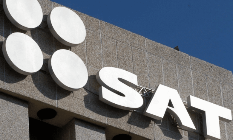 SAT suma a 141 contribuyentes a la lista negra por emitir facturas falsas