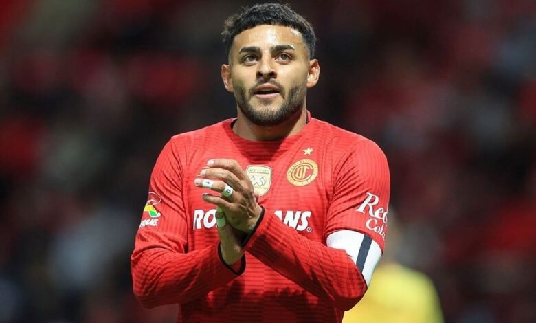 Alexis Vega estará un mes fuera de las canchas por lesión (Foto de internet)