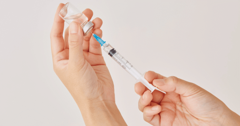Vacuna Patria avanza en pruebas para su registro sanitario ante Cofepris
