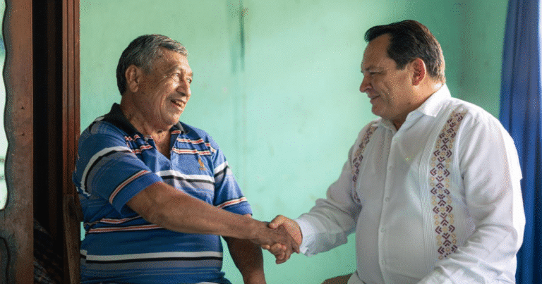 yucatecos recuperan la vista gracias a las cirugías extramuros del gobierno estatal