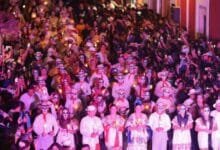 90 mil personas participan en el tradicional paseo de las Ánimas en mérida