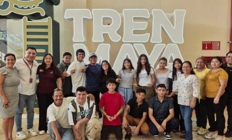 Adolescentes de Renacer ADN reciben reconocimiento con viaje en el Tren Maya