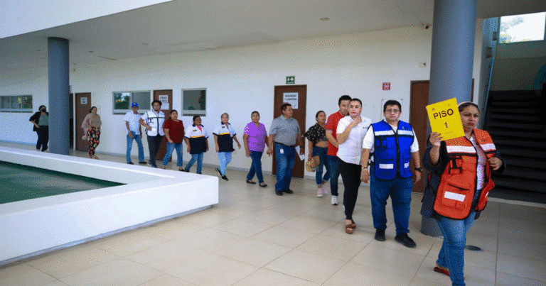 congreso de yucatán simulacro logra evacuar el edificio en 7 minutos