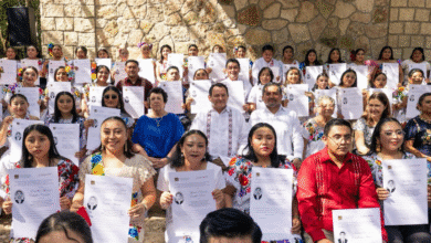 gobernador joaquín díaz mena entrega certificados de licenciatura e inaugura biblioteca en la ubbjg de valladolid
