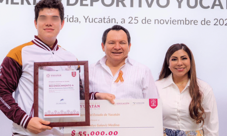 gobierno estatal entrega el premio estatal del deporte y el mérito deportivo yucateco 2025