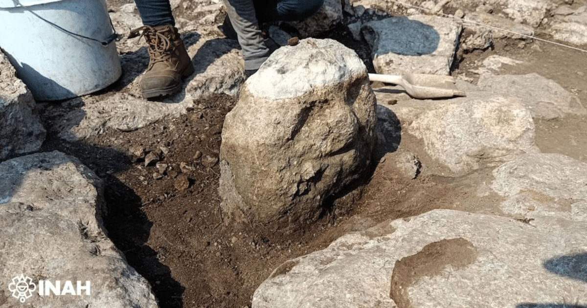 hallan en ejido de sierra papacal, yucatán, escultura maya con representación de un “señor anciano”