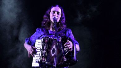 más de 10 mil personas acompañan a julieta venegas en valladolid