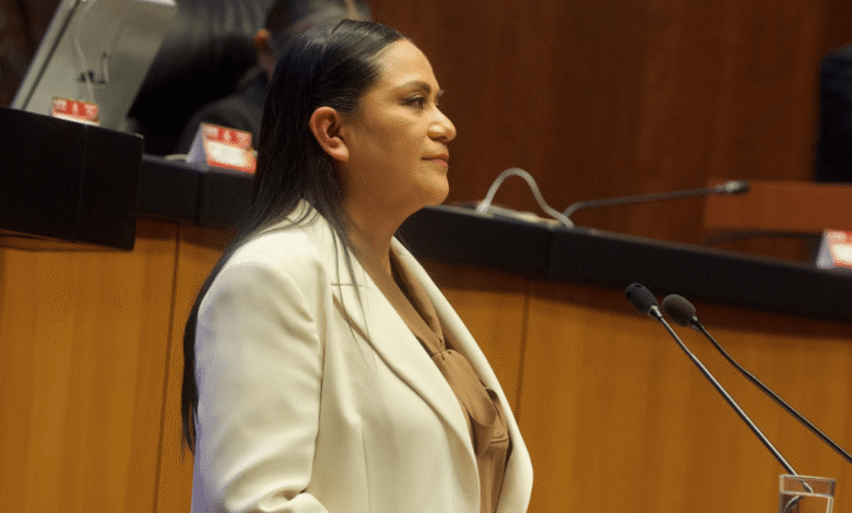 Al comparecer ante el pleno del Senado de la República en el marco de la Glosa del Primer Informe de Gobierno de la Presidenta Claudia Sheinbaum Pardo, la secretaría de Bienestar, Ariadna Montiel Reyes, señaló que, en México la política de bienestar se consolida como el corazón de la Cuarta Transformación