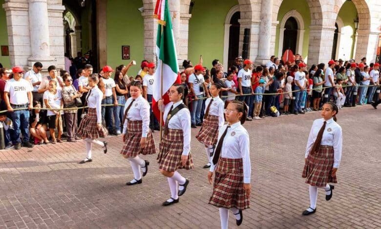 segey premia a los mejores contingentes del desfile cívico deportivo en mérida