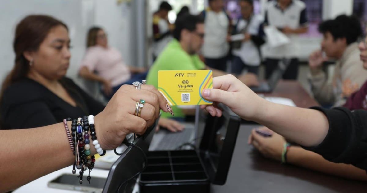 Estudiantes accederán a transporte Va y Ven por 3 pesos durante el Día del Bachiller en Xmatkuil