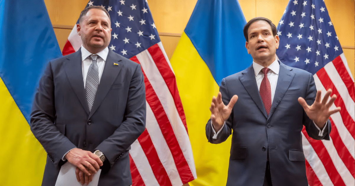 Tensión en Abu Dabi Washington Celebra Acuerdo de Paz Inminente mientras Zelensky Pide Cautela ante Nuevos Bombardeos (Foto El País)